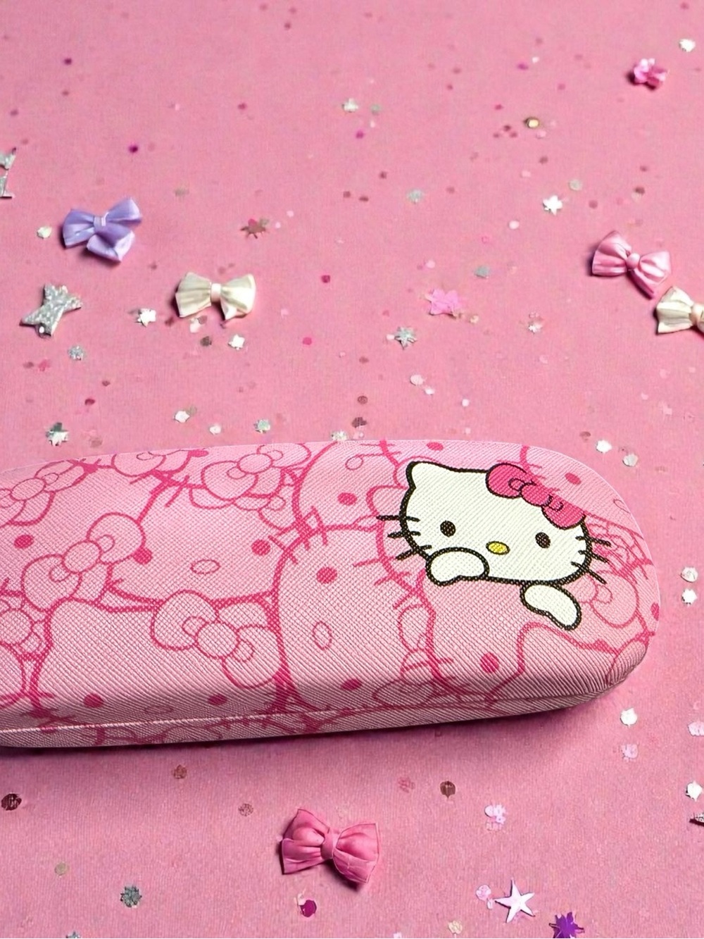 Hello Kitty Pink Patterned Glasses Case